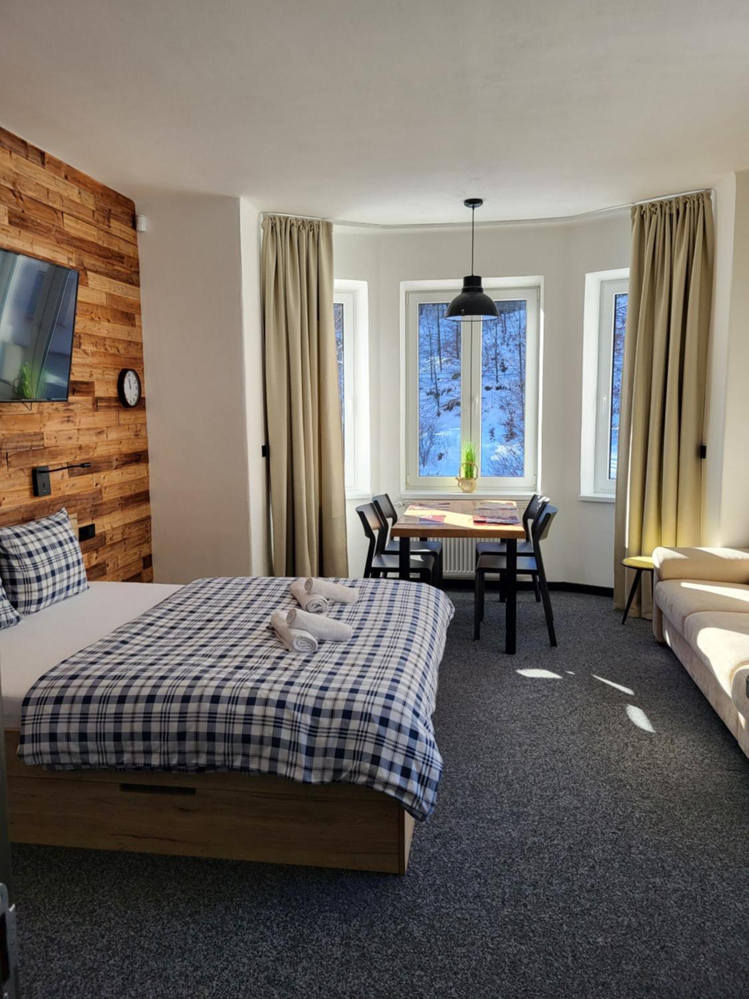 Apartmany Svaty Mikulas Janské Lázně Kültér fotó
